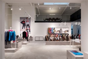 <strong>FALKE </strong>opent nieuwe showroom